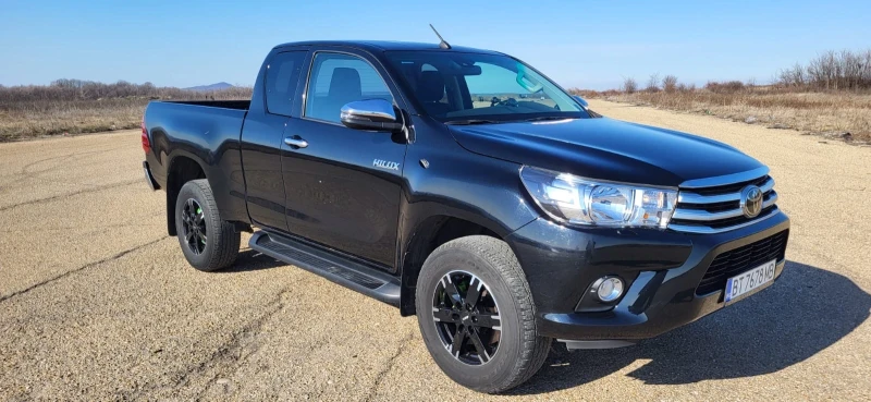 Toyota Hilux, снимка 3 - Автомобили и джипове - 49393576