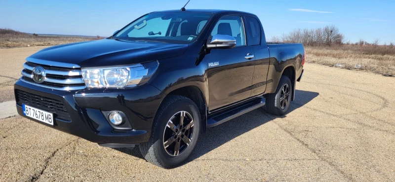 Toyota Hilux, снимка 1 - Автомобили и джипове - 49393576