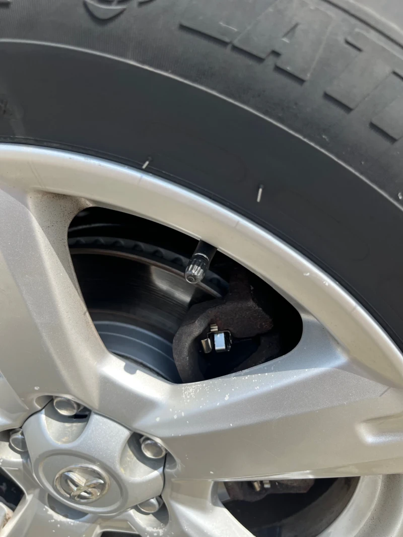 Toyota Rav4, снимка 13 - Автомобили и джипове - 52533183