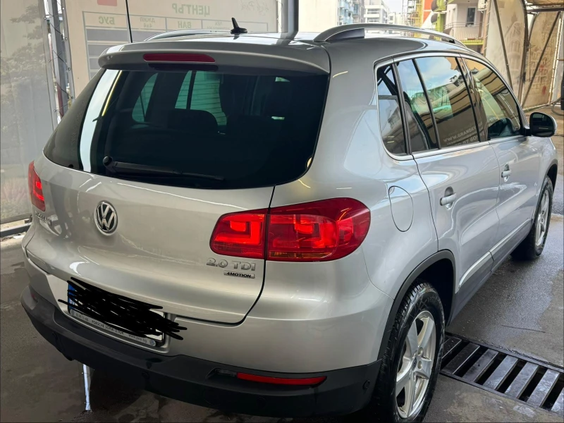 VW Tiguan 2.0TDI, 4Motion, DSG, снимка 2 - Автомобили и джипове - 53191200