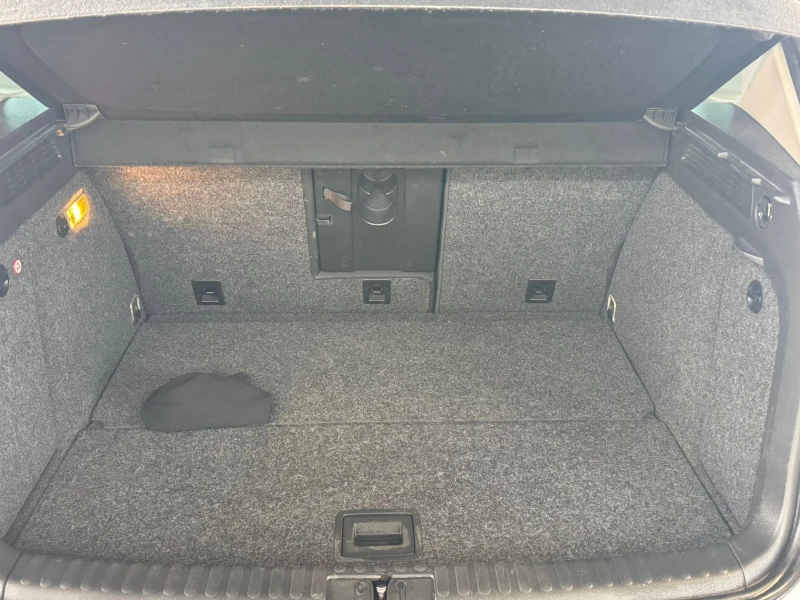 VW Tiguan 2.0TDI, 4Motion, DSG, снимка 7 - Автомобили и джипове - 53191200