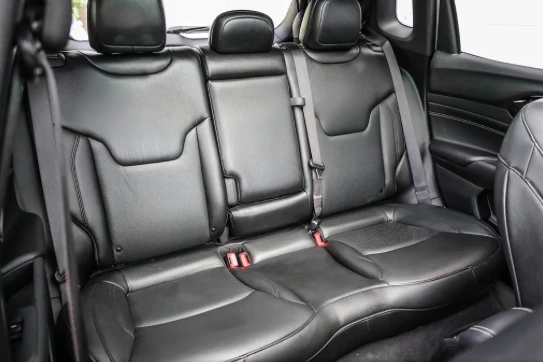 Jeep Compass ALTITUDE - изображение 8