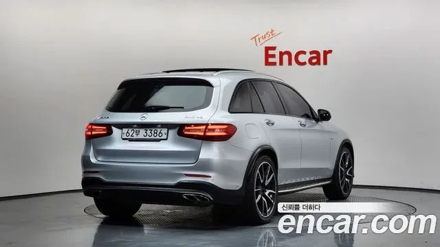 Mercedes-Benz GLC 43 AMG 4MATIC, снимка 2 - Автомобили и джипове - 54070356
