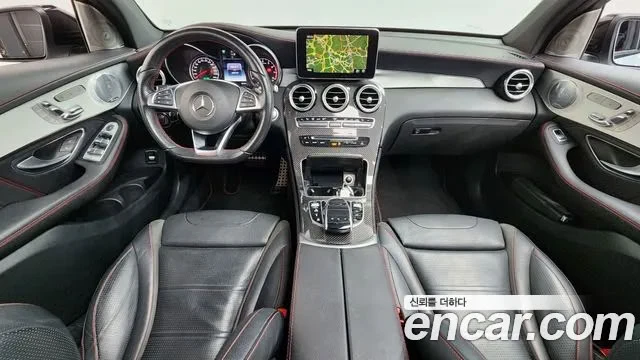 Mercedes-Benz GLC 43 AMG 4MATIC, снимка 6 - Автомобили и джипове - 54070356