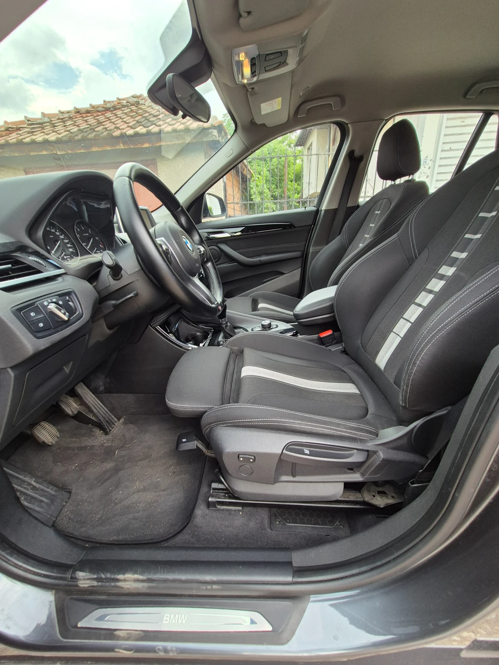 BMW X1 1.8d sDrive - изображение 7