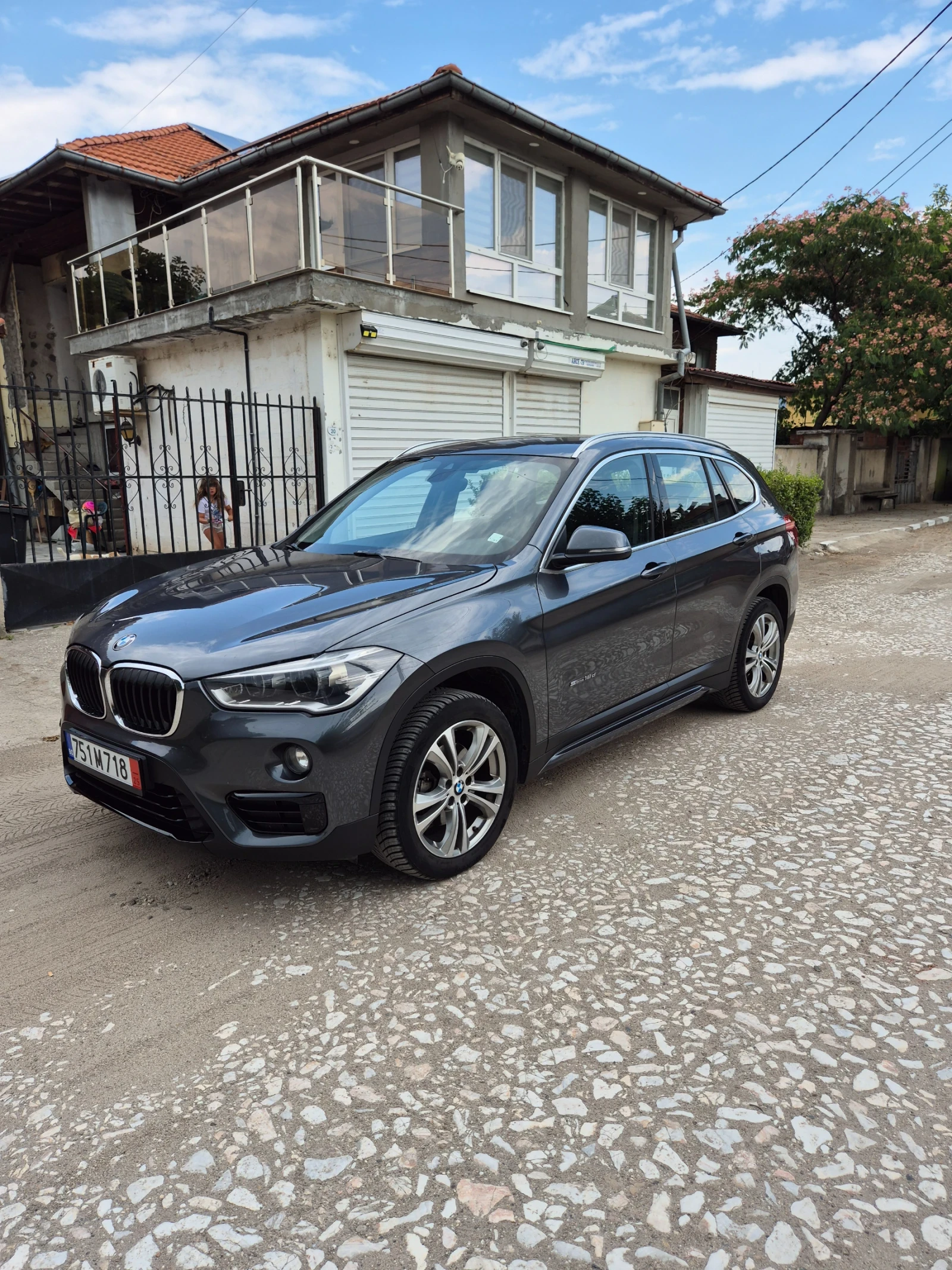 BMW X1 1.8d sDrive - изображение 3