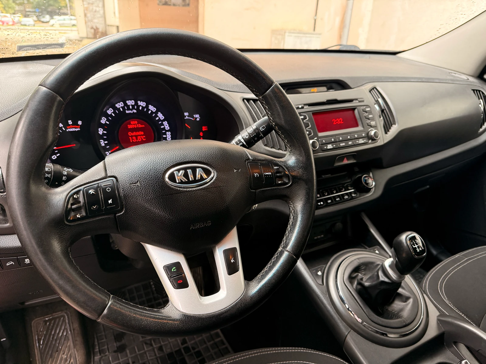 Kia Sportage 2.0D CRDi 4WD 136hp 6MT - изображение 8