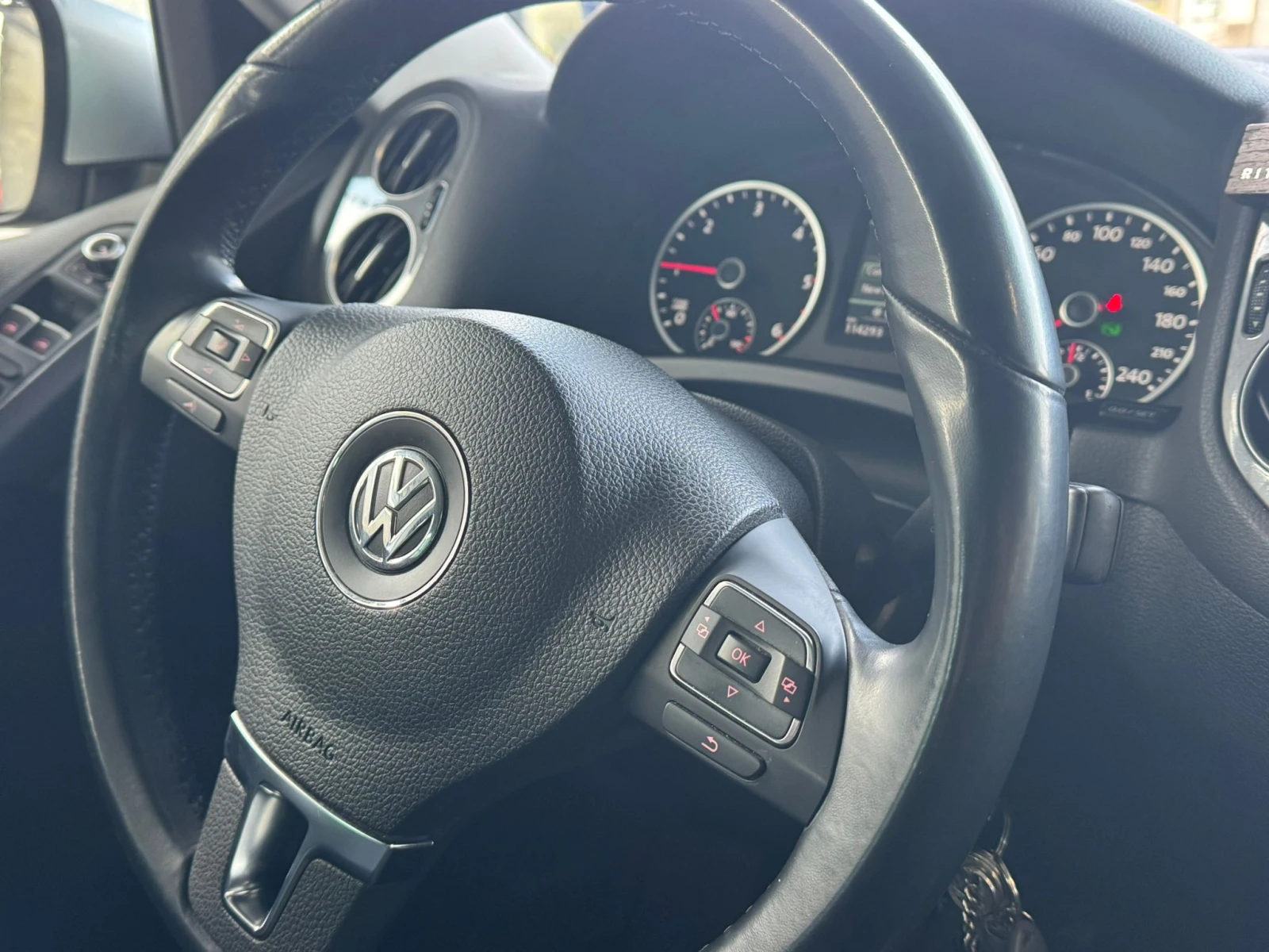 VW Tiguan  - изображение 9