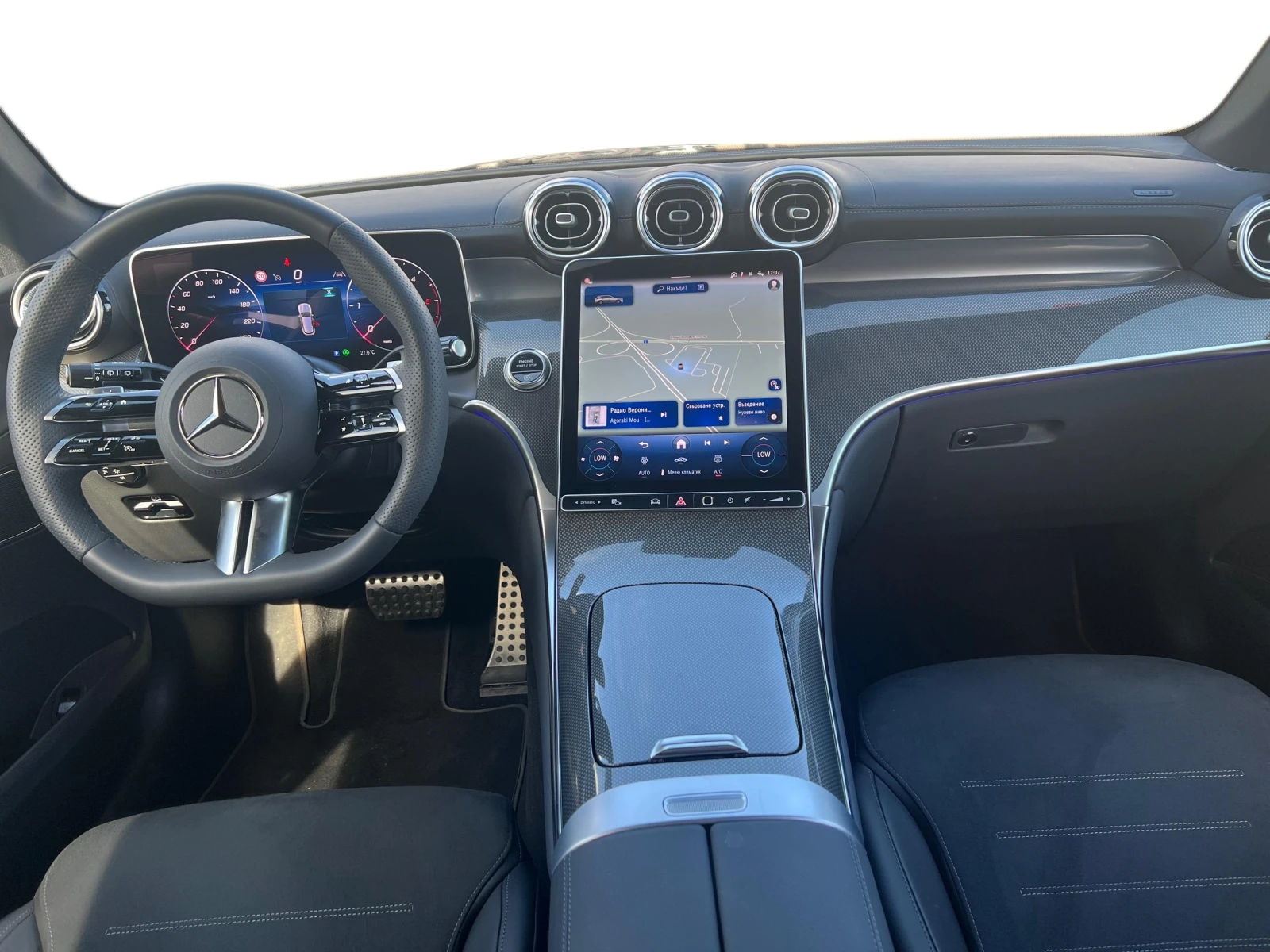 Mercedes-Benz GLC 220 d 4MATIC, снимка 6 - Автомобили и джипове - 53703268