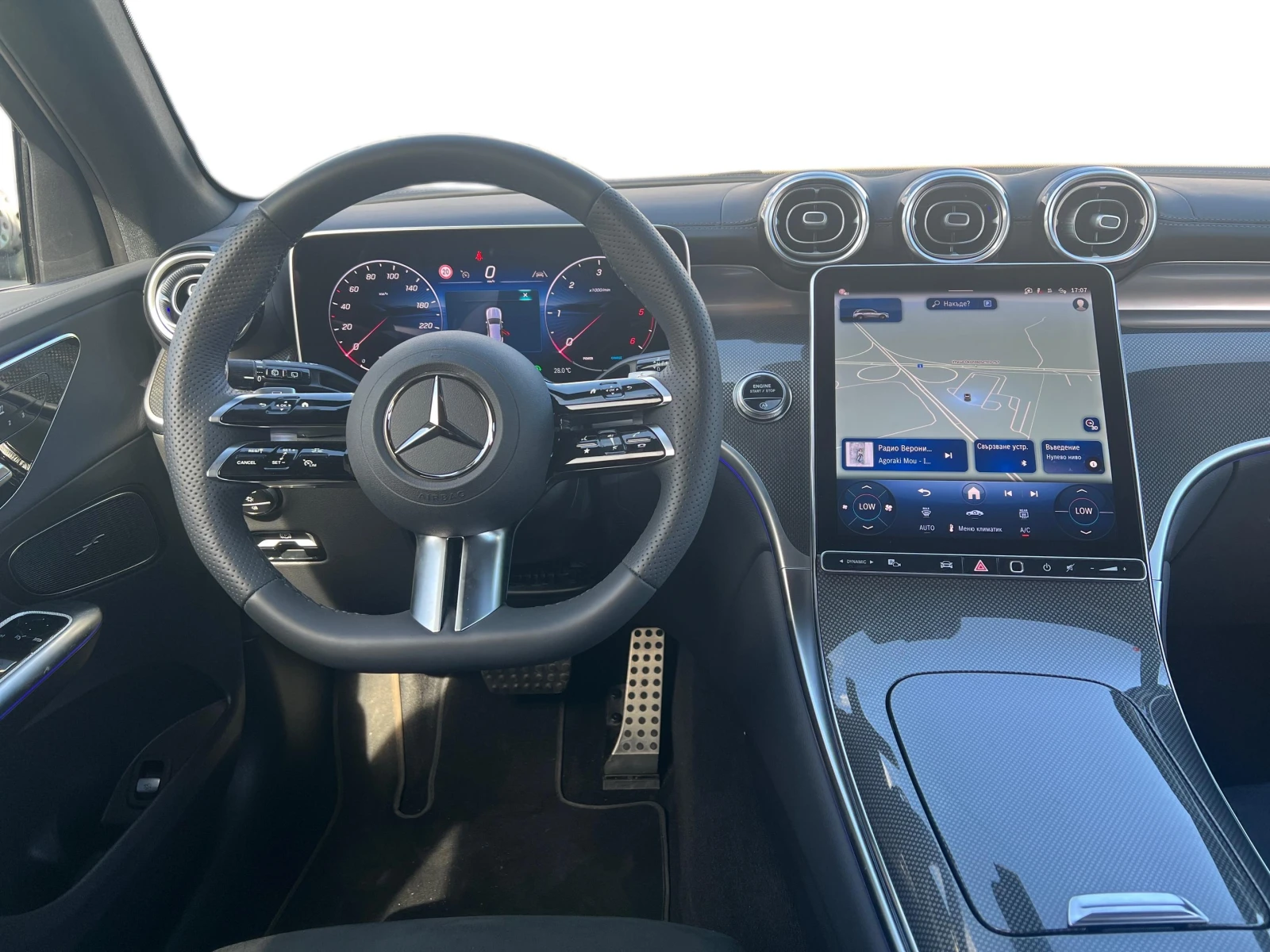 Mercedes-Benz GLC 220 d 4MATIC, снимка 7 - Автомобили и джипове - 53703268