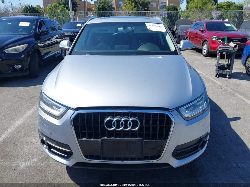 Audi Q3 2.0L I-4 DI, DOHC, VVT, TURBO, 200HP Front Wheel, снимка 13 - Автомобили и джипове - 53917888