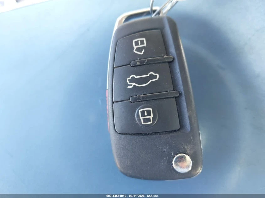 Audi Q3 2.0L I-4 DI, DOHC, VVT, TURBO, 200HP Front Wheel, снимка 11 - Автомобили и джипове - 53917888