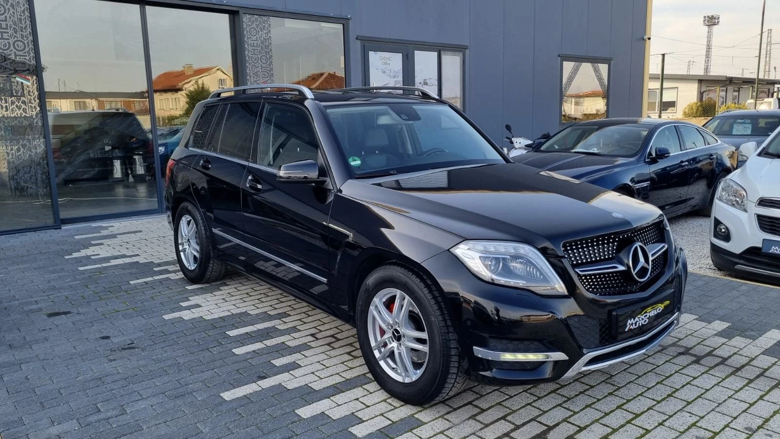 Mercedes-Benz GLK 250* 4MATIK* ПЪЛНА ГАРАНЦИЯ* , снимка 2 - Автомобили и джипове - 53949028