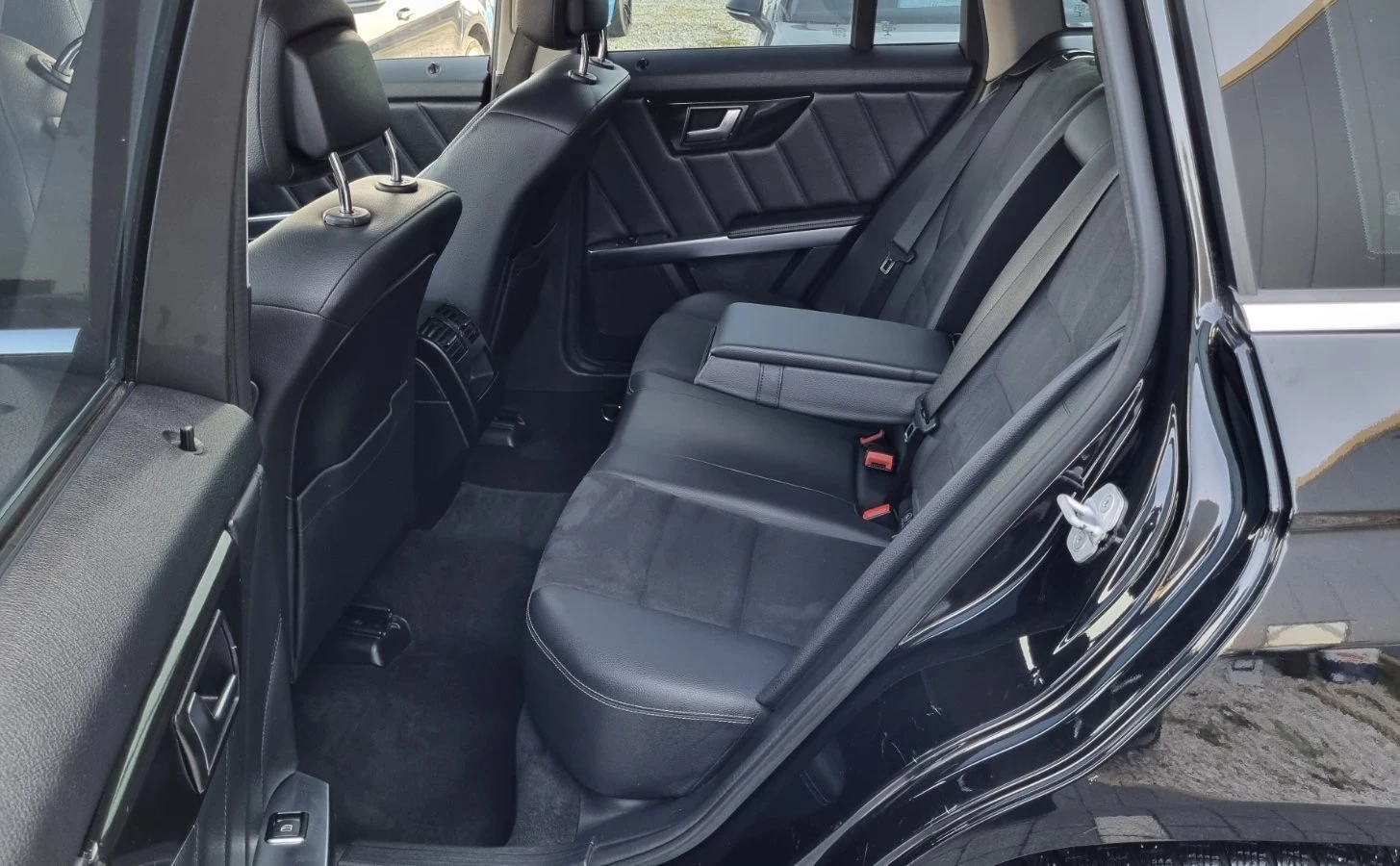 Mercedes-Benz GLK 250* 4MATIK* ПЪЛНА ГАРАНЦИЯ* , снимка 14 - Автомобили и джипове - 53949028