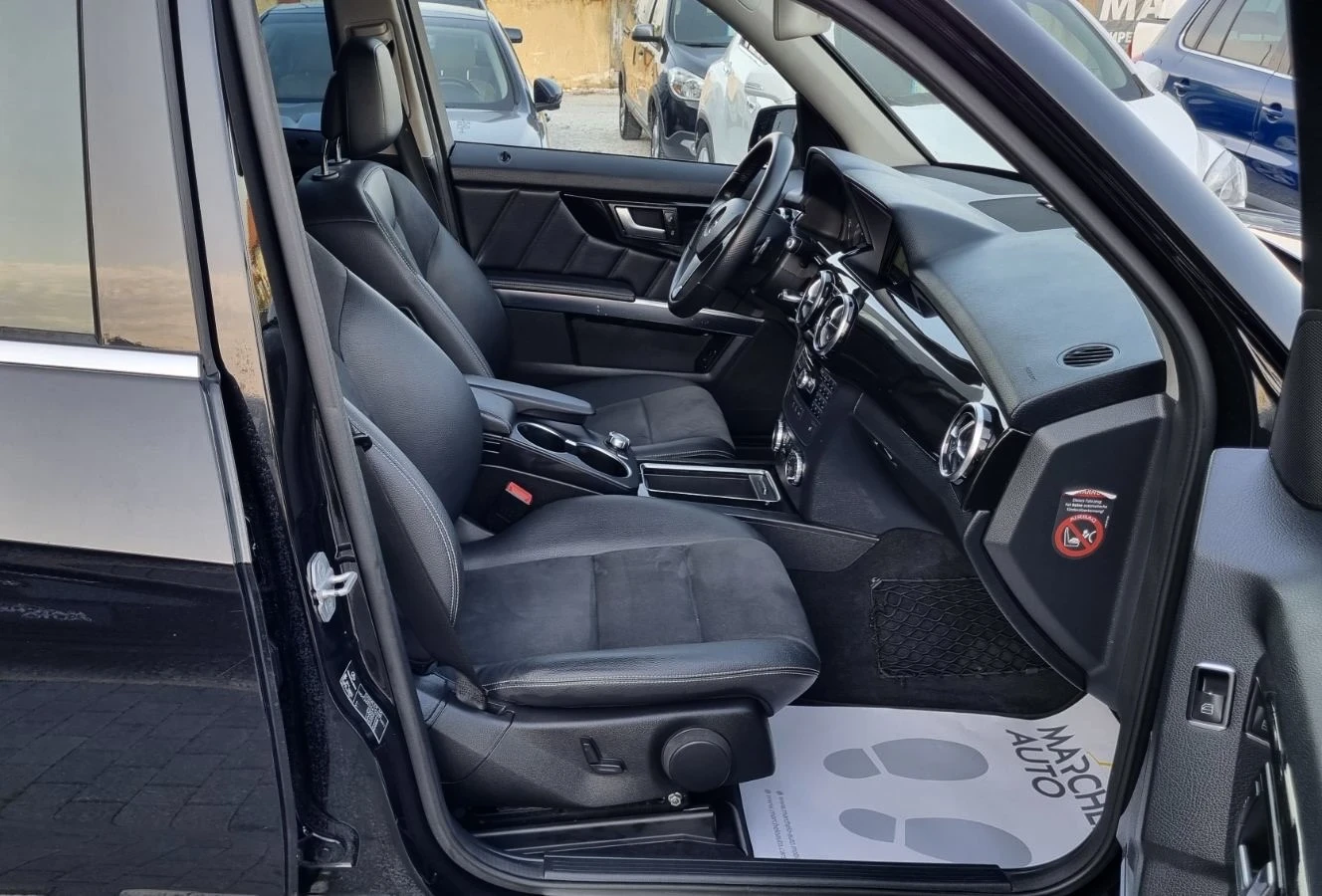 Mercedes-Benz GLK 250* 4MATIK* ПЪЛНА ГАРАНЦИЯ* , снимка 9 - Автомобили и джипове - 53949028