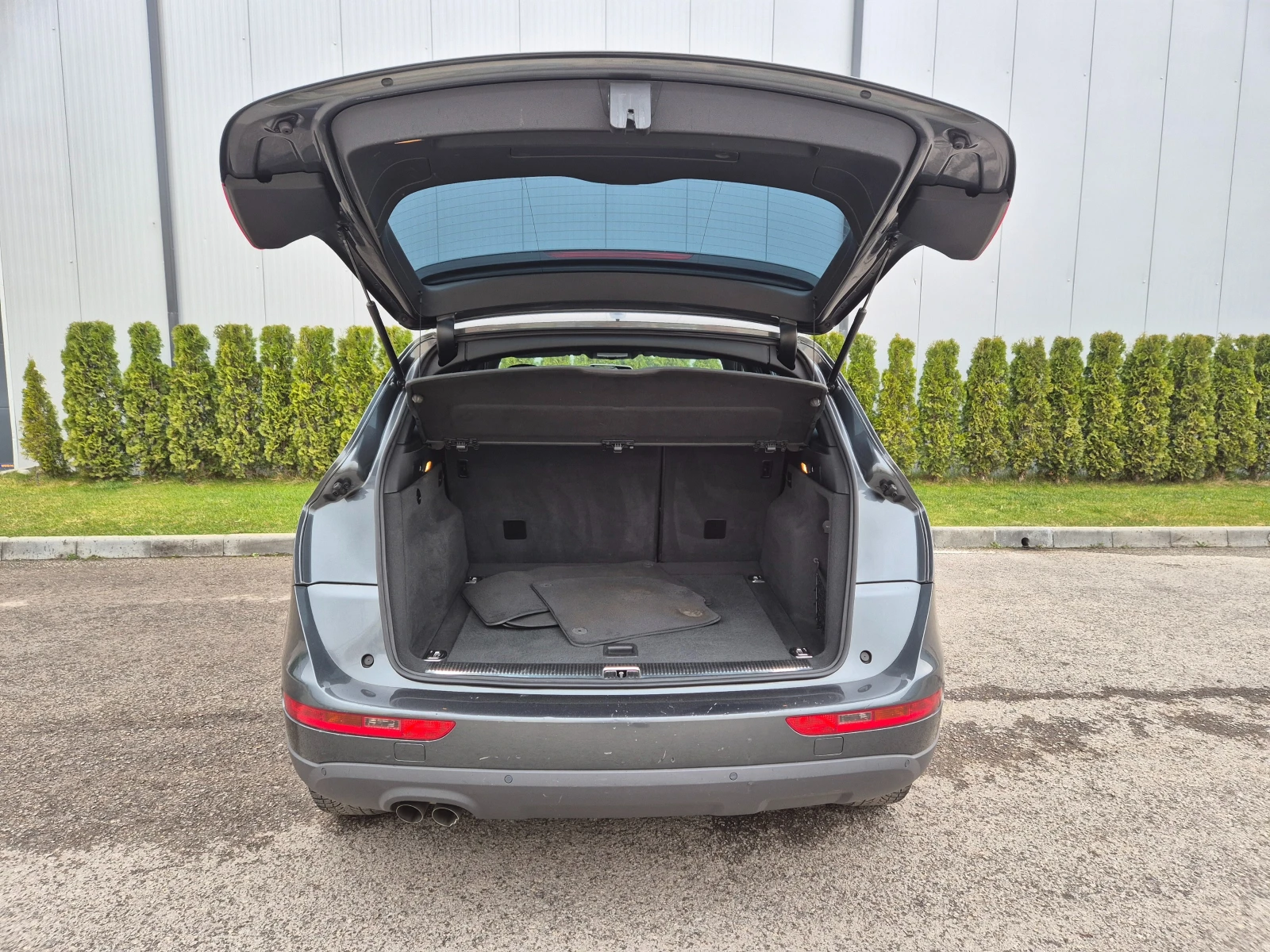 Audi Q5 2.0TDI S-line Panorama 2011г. , снимка 6 - Автомобили и джипове - 53971265