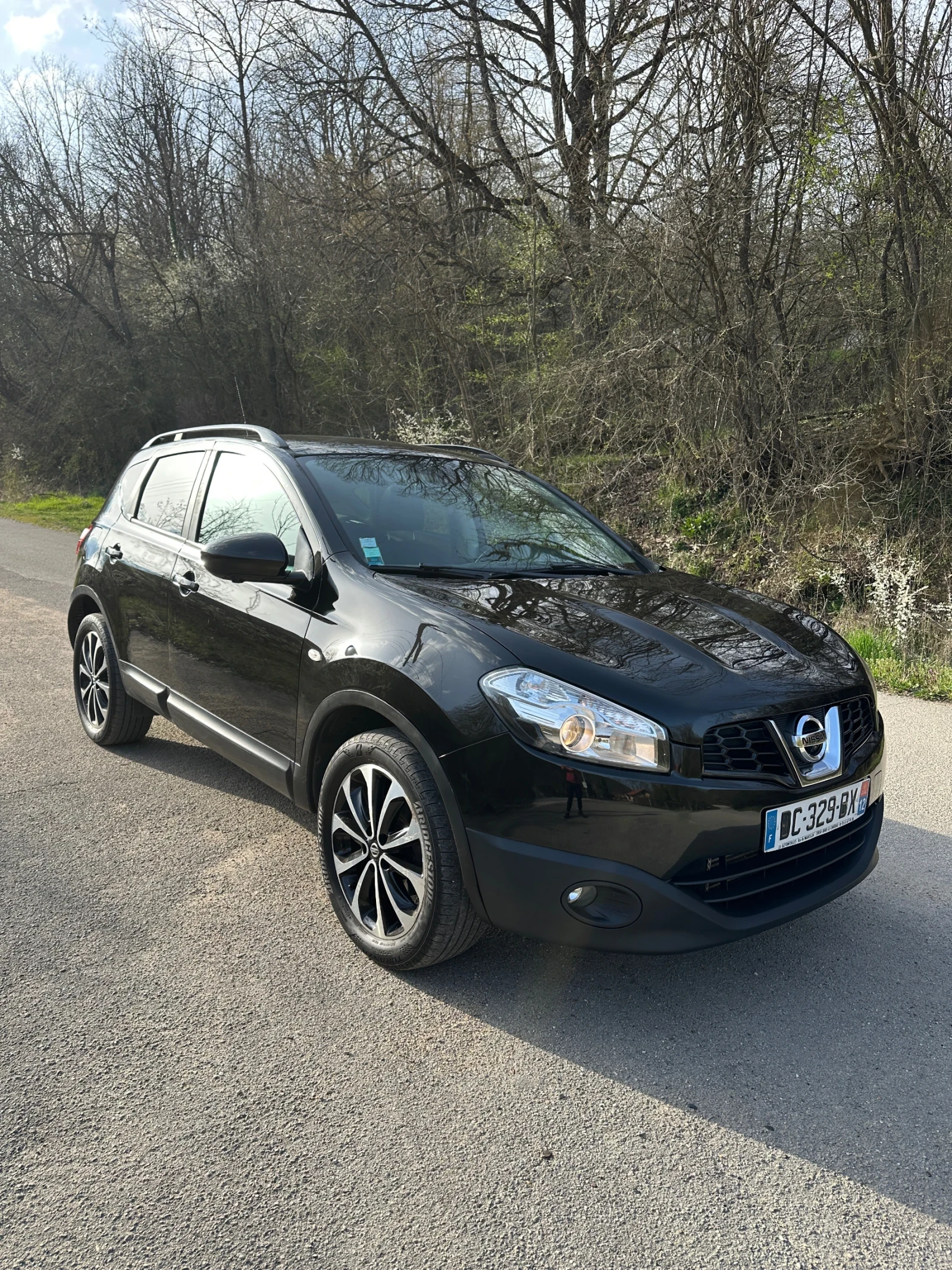 Nissan Qashqai 1.6DCI TEKNA, снимка 3 - Автомобили и джипове - 54195565