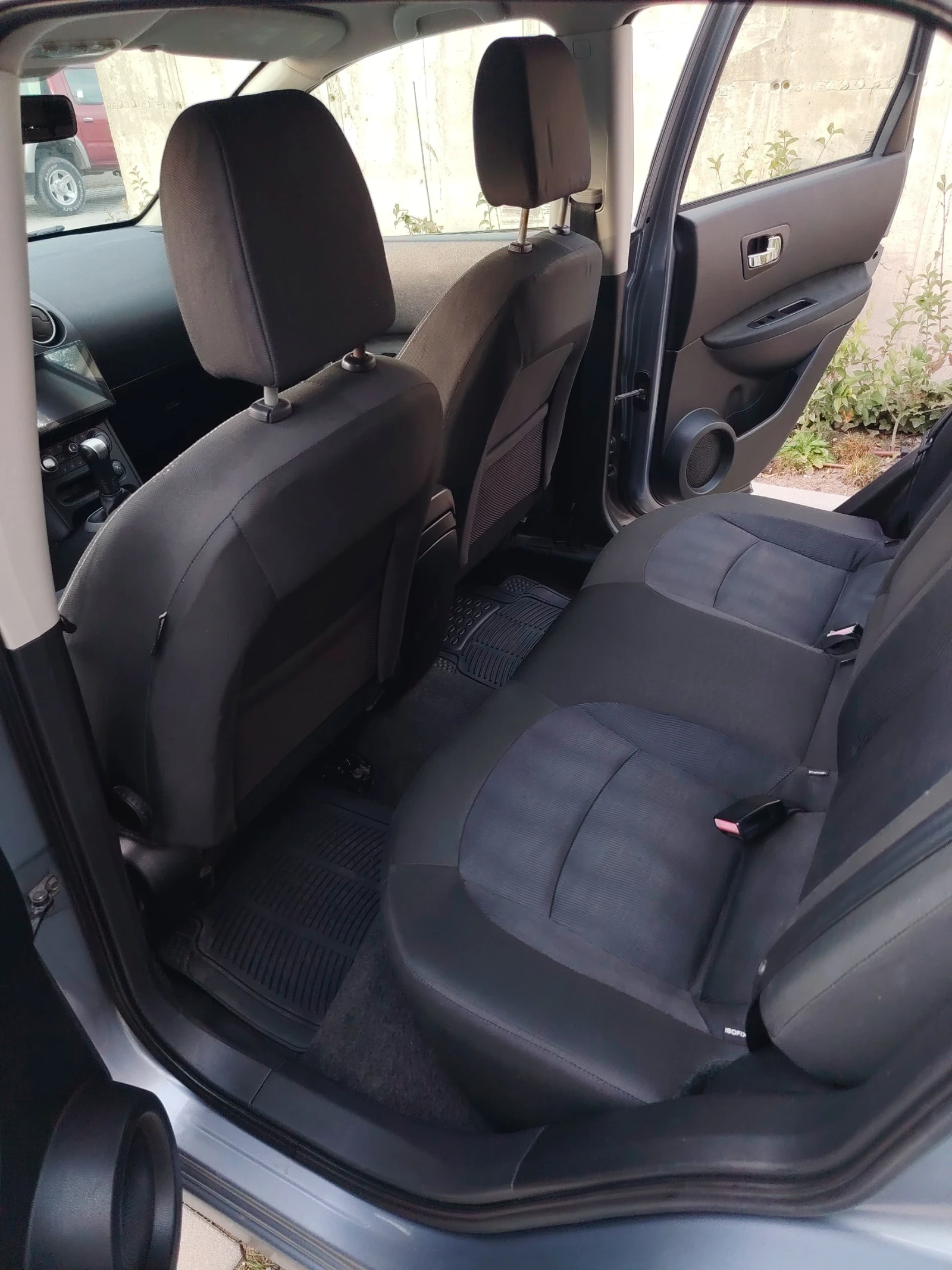 Nissan Qashqai, снимка 10 - Автомобили и джипове - 54221221