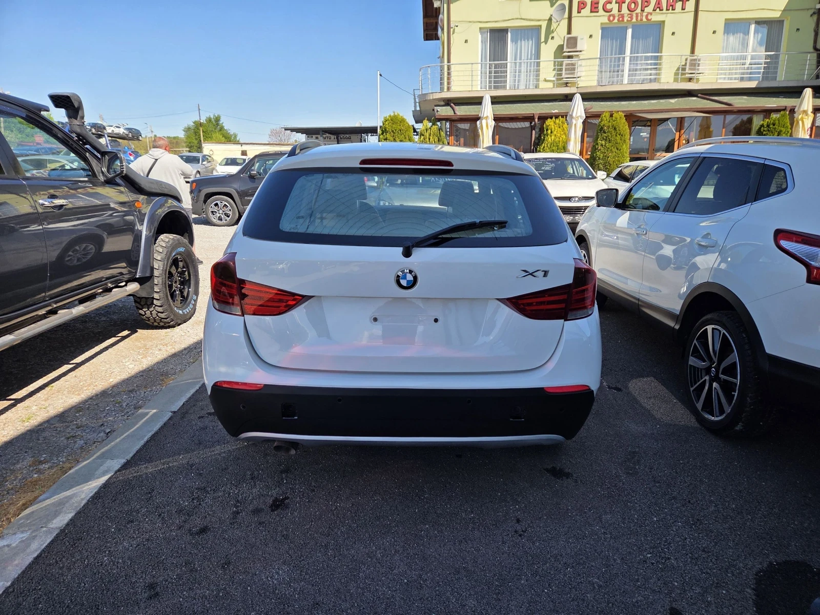 BMW X1 2.0d / X-DRIVE/ АВТОМАТИК, снимка 4 - Автомобили и джипове - 54490527