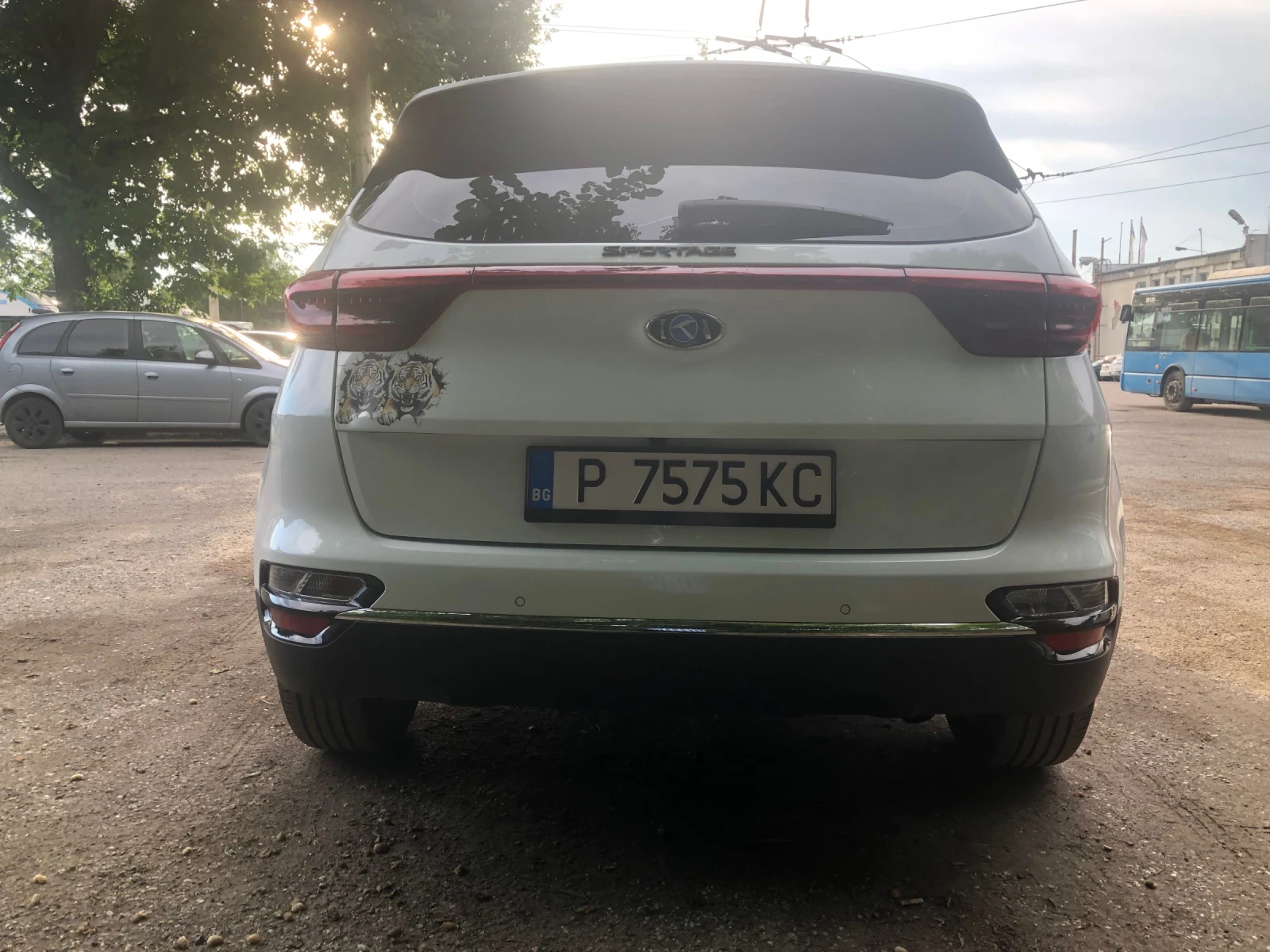 Kia Sportage, снимка 3 - Автомобили и джипове - 54856910