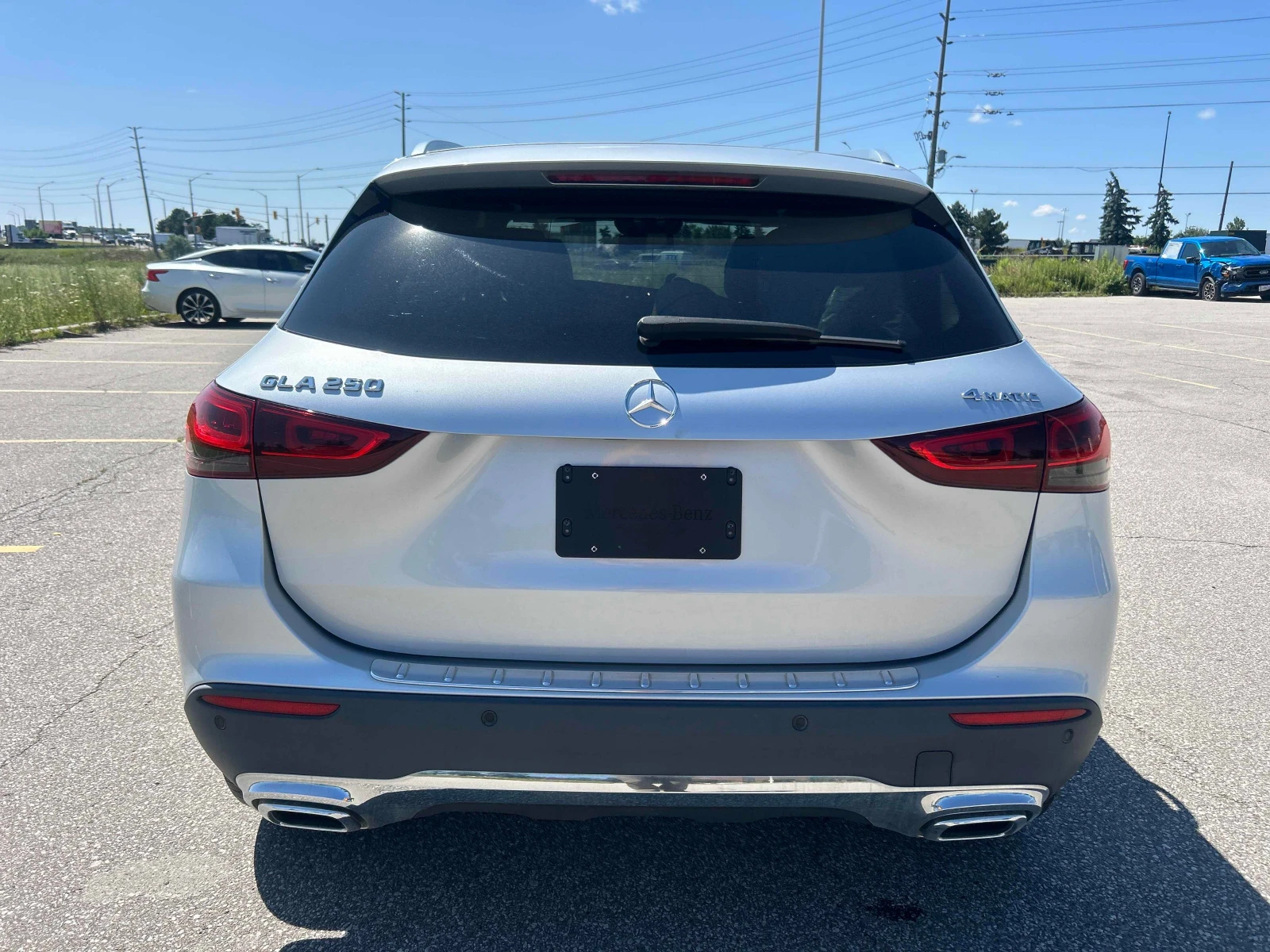 Mercedes-Benz GLA | 65 K KM КАРФАКС БЕЗ ИНЦИДЕНТИ, снимка 4 - Автомобили и джипове - 55538160