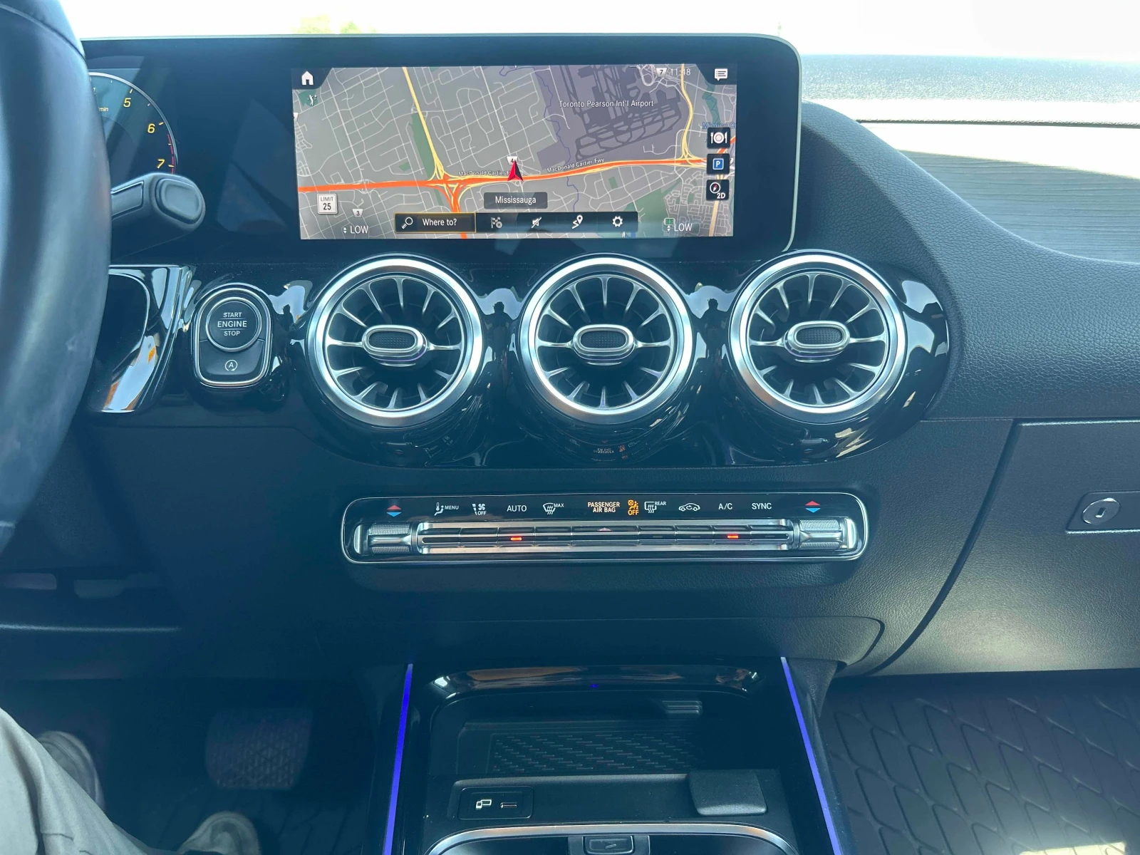 Mercedes-Benz GLA | 65 K KM КАРФАКС БЕЗ ИНЦИДЕНТИ, снимка 9 - Автомобили и джипове - 55538160