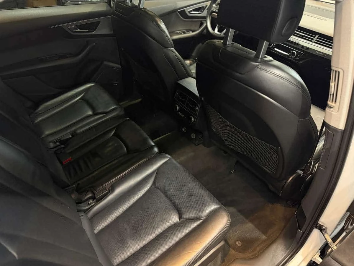 Audi Q7 * TECHNIK| MASSAGE SEATS| SOFT CLOSE| LOADED * CAR, снимка 10 - Автомобили и джипове - 55680443