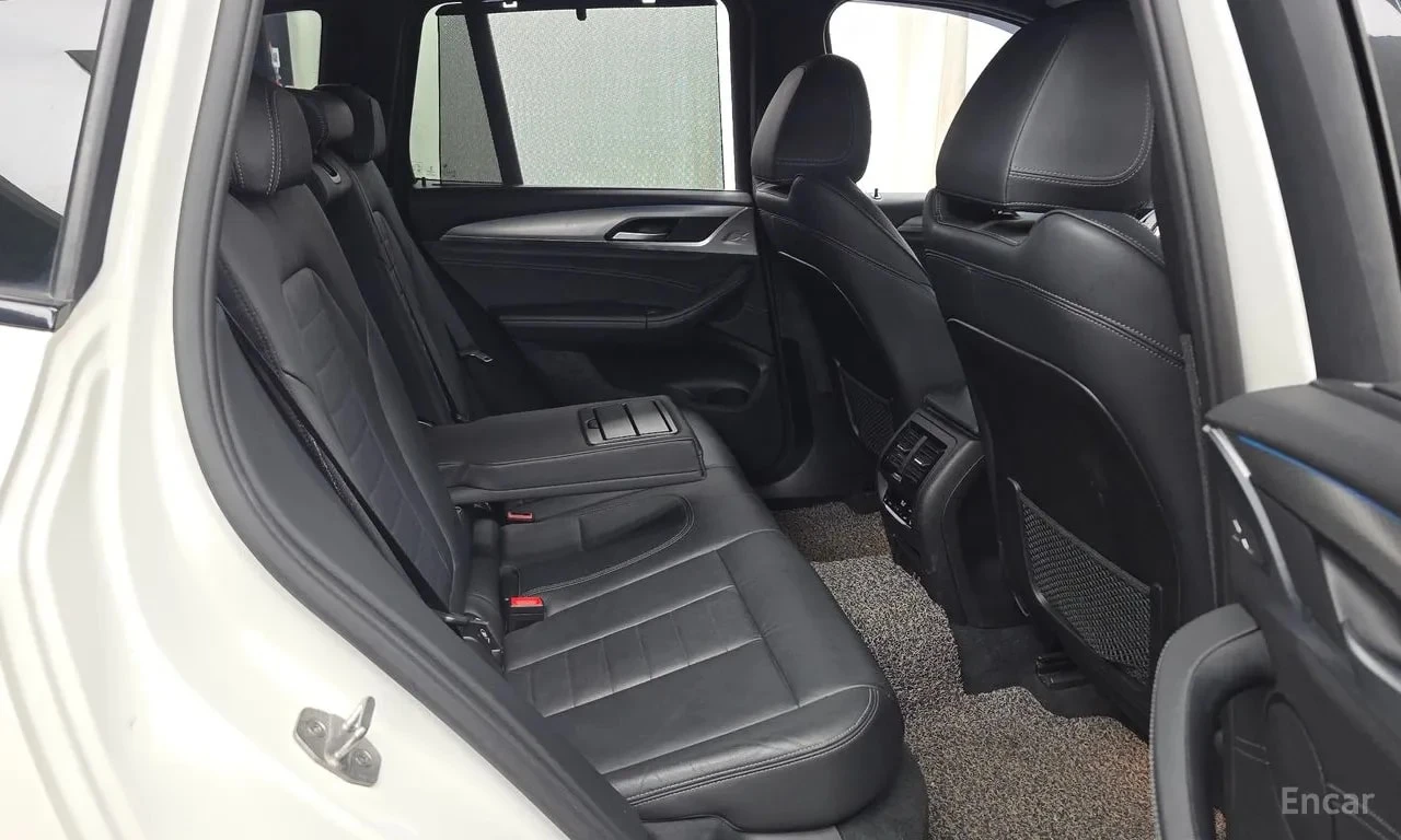 BMW X3 хDrive 20d M Sport* ПОДГРЕВ* ПАНО* АВТОКРЕДИТ* , снимка 12 - Автомобили и джипове - 56099728