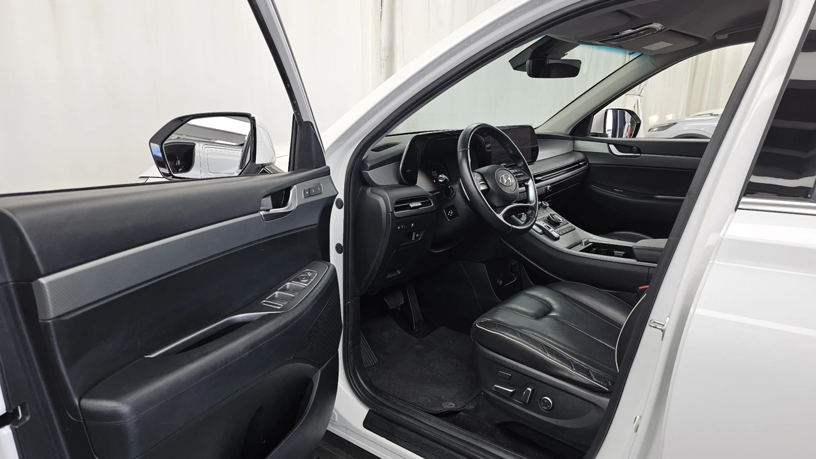 Hyundai Palisade 3.8 Exclusive* 360* BLIND SPOT* КРАЙНА ЦЕНА, снимка 10 - Автомобили и джипове - 56133568