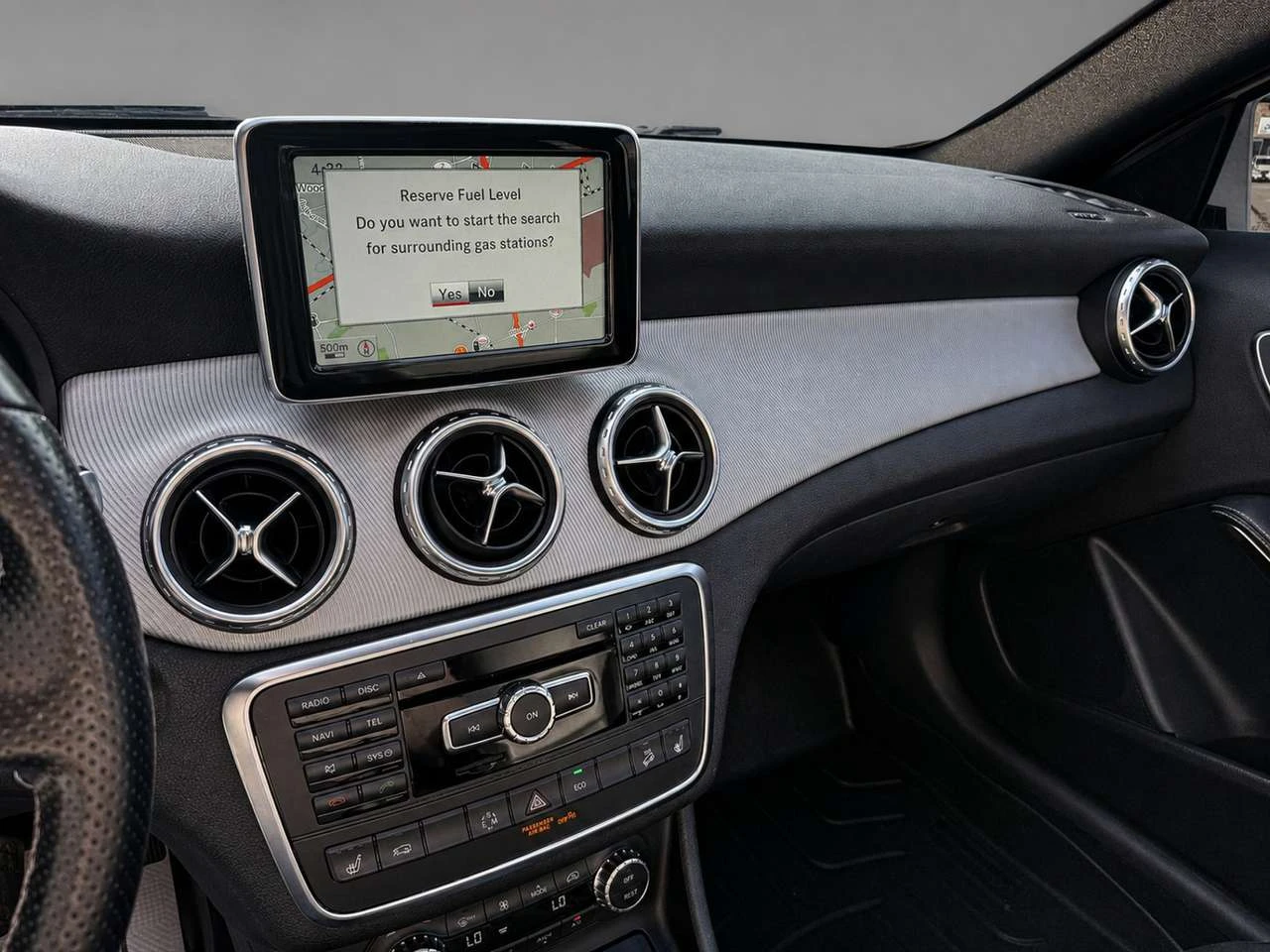 Mercedes-Benz GLA * AWD* �������* ������* �����������* ����CARFAX*  | Mobile.bg � ����������� 12