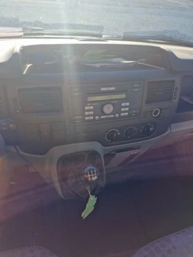 Ford Transit 2.2TDCi 8+ 1места КЛИМАТИК 2броя ОТЛИЧНО СЪСТОЯНИЕ, снимка 11