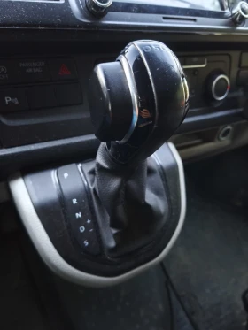 VW Transporter 2.0TDI , снимка 10