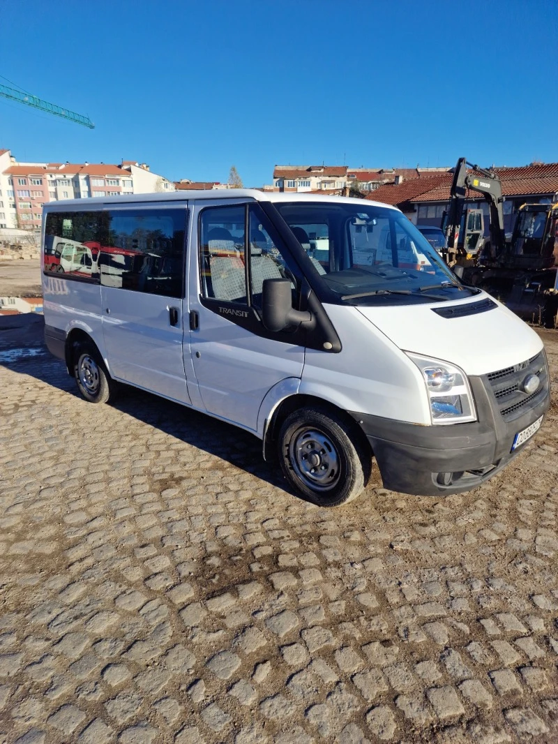 Ford Transit 2.2TDCi 8+ 1места КЛИМАТИК 2броя ОТЛИЧНО СЪСТОЯНИЕ, снимка 1 - Бусове и автобуси - 48008440