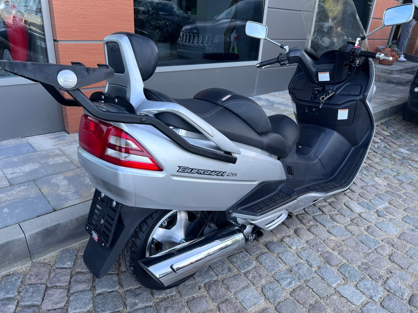 Suzuki Burgman 400 - изображение 3