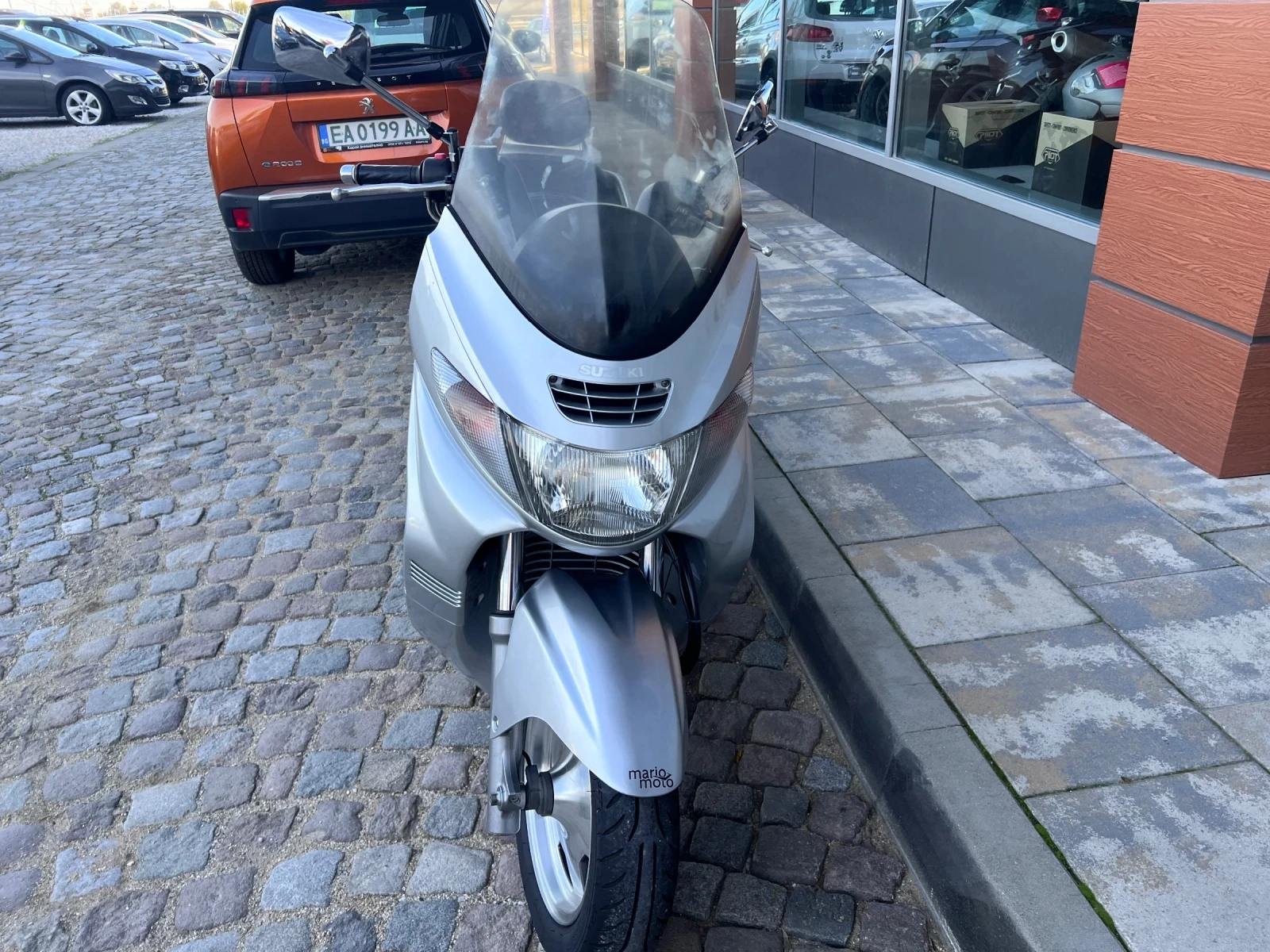 Suzuki Burgman 400 - изображение 7