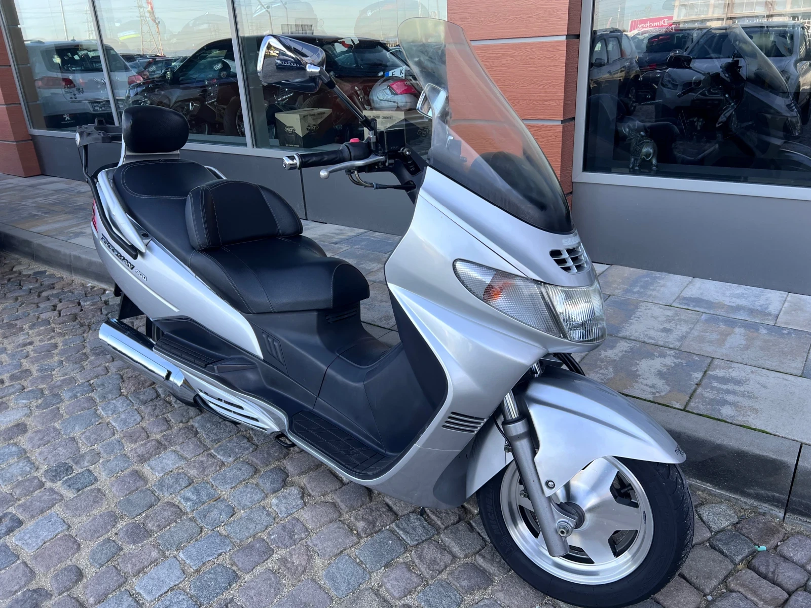 Suzuki Burgman 400 - изображение 2