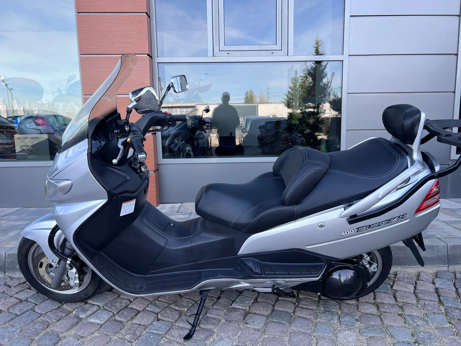 Suzuki Burgman 400 - изображение 4
