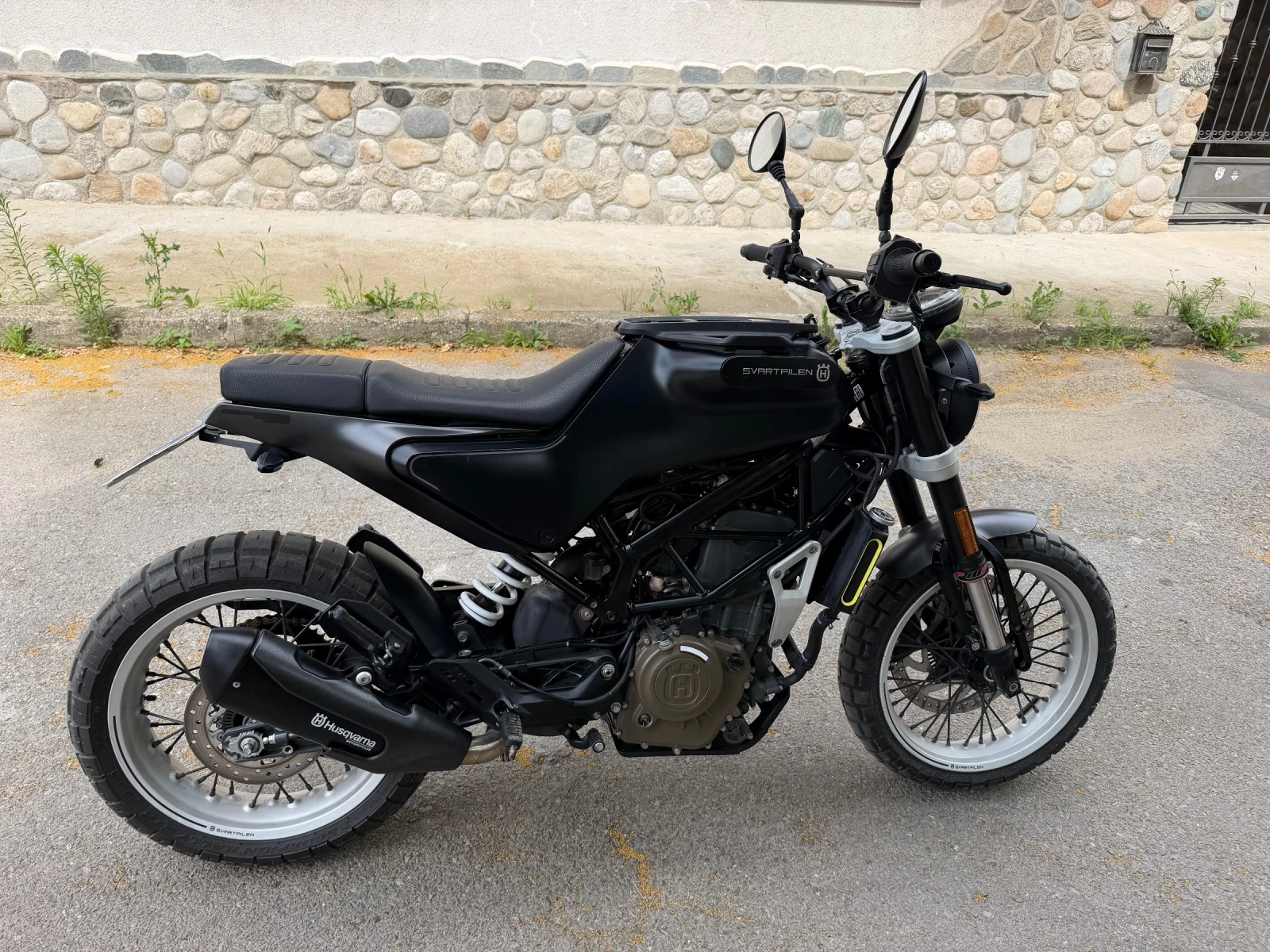 Husqvarna Svartpilen 401, снимка 2 - Мотоциклети и мототехника - 55038759