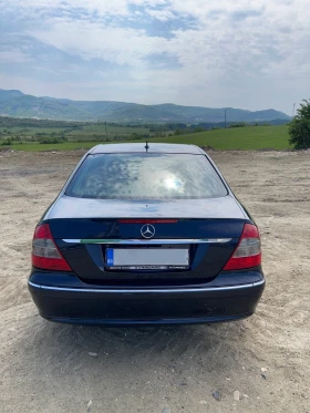 Mercedes-Benz E 320 facelift, снимка 15