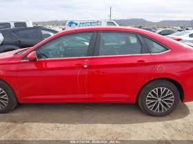 VW Jetta 1.4L I-4 DI, DOHC, VVT, TURBO, 147HP Front Wheel D - 20500 лв. - 18429915 | Car24.bg