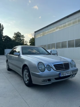     Mercedes-Benz E 200