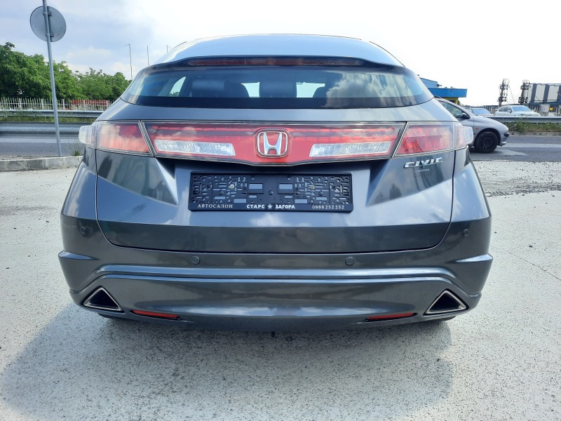 Honda Civic 1, 4 i-vtec  газов инженцион Италия , снимка 8 - Автомобили и джипове - 45552243