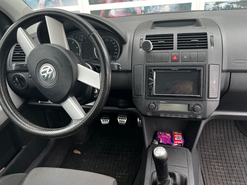 VW Polo Крос поло, снимка 5 - Автомобили и джипове - 45351379
