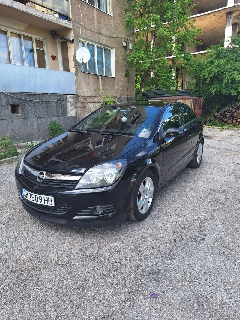 Opel Astra, снимка 1 - Автомобили и джипове - 47853625