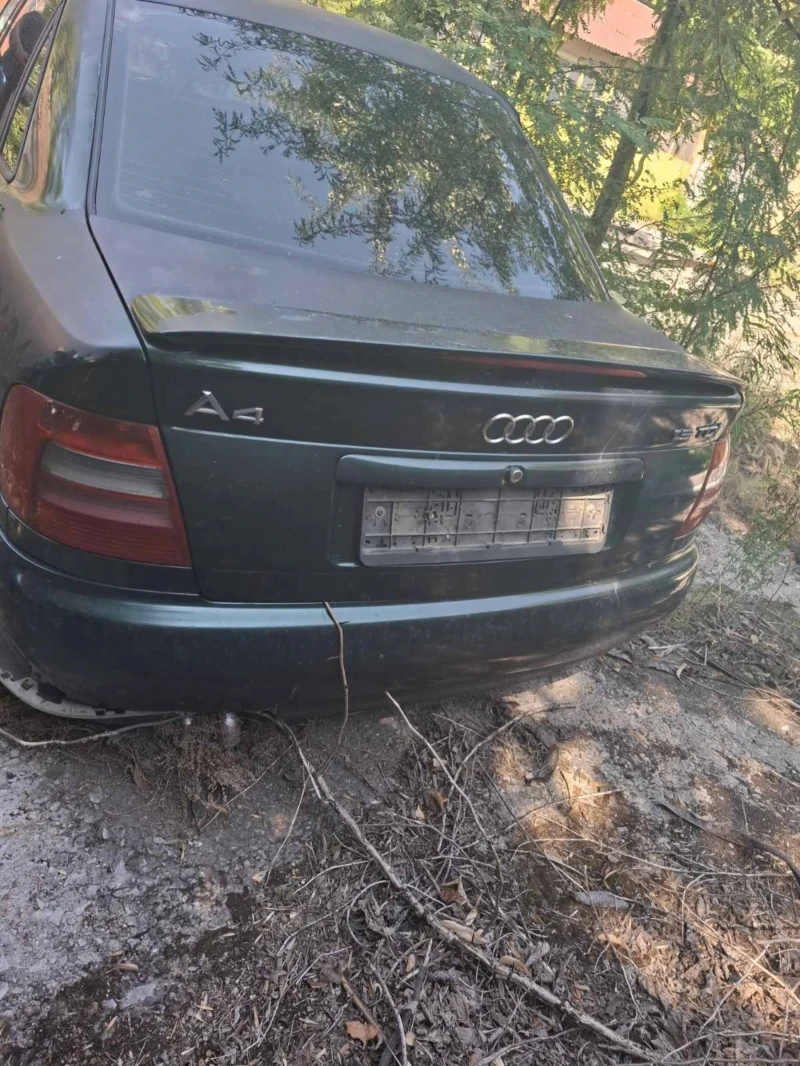 Audi A4, снимка 3 - Автомобили и джипове - 46822057