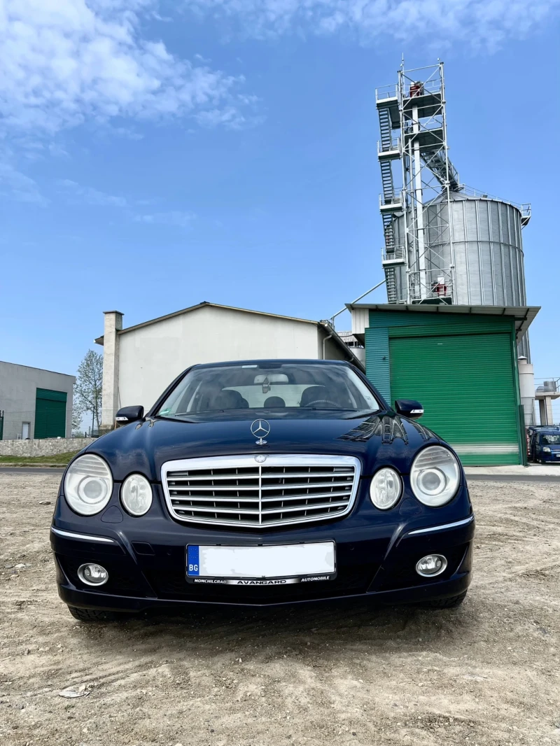 Mercedes-Benz E 320 facelift, снимка 14 - Автомобили и джипове - 47311783