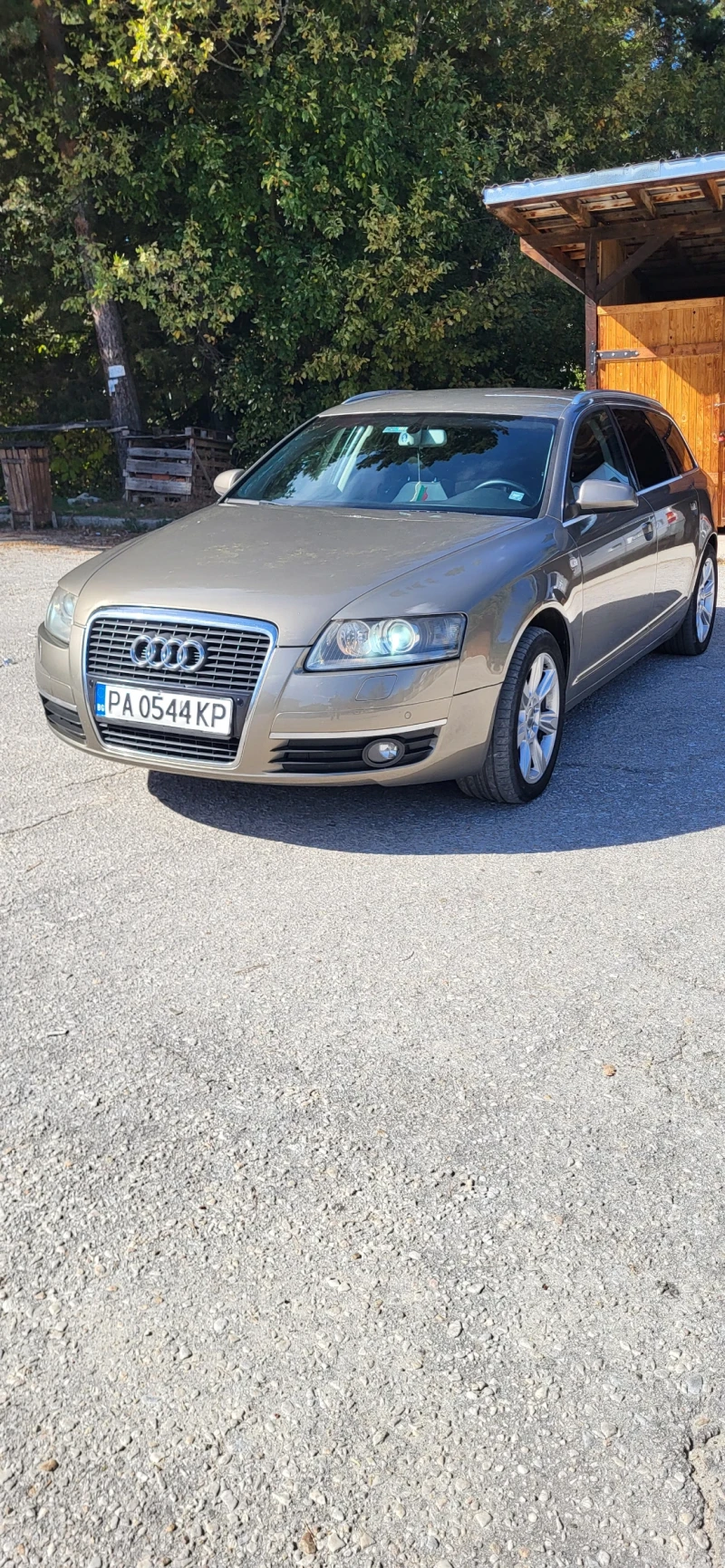 Audi A6 2.4 Газ, снимка 2 - Автомобили и джипове - 47607732