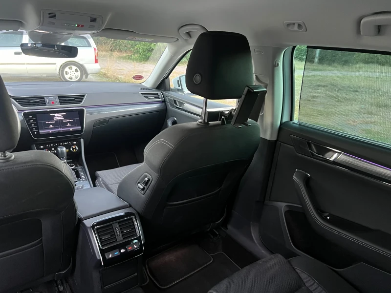 Skoda Superb 58000км Уникат автомат 7ск.РЕГИСТРИРАНА 1.5 бензин, снимка 11 - Автомобили и джипове - 52460513