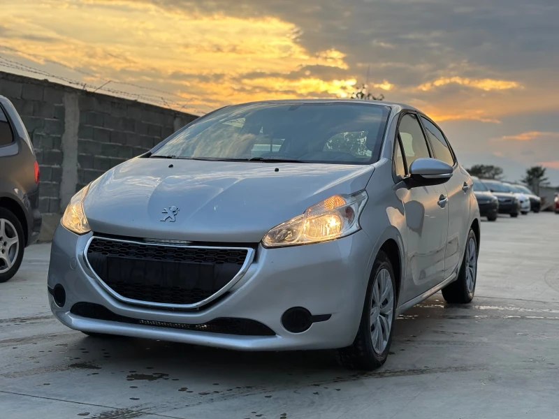 Peugeot 208 1.4 HDI EURO5B, снимка 2 - Автомобили и джипове - 51840753