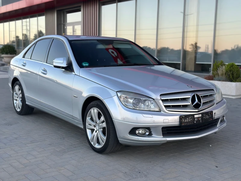 Mercedes-Benz C 280 V6 3.0i 231 ks Автомат 7G / Нави / кожа, снимка 3 - Автомобили и джипове - 52244474